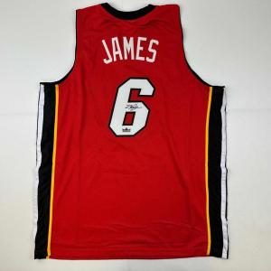 imageFacsimile Autographed LeBron James Miami Red Reprint Laser Auto Basketball Jersey Size Mens XL