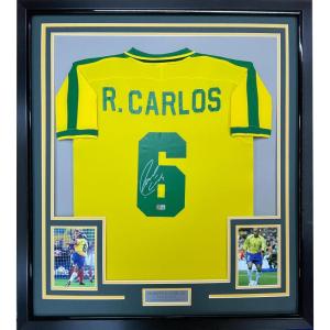 imageFramed AutographedSigned Roberto Carlos Brazil 35x39 Yellow Retro Soccer Jersey Beckett BAS COA