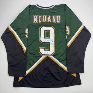 imageAutographedSigned Mike Modano 99 CUP Dallas Dark Green Hockey Jersey Beckett BAS COA
