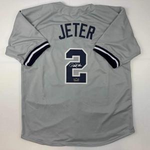 imageFacsimile Autographed Derek Jeter New York Grey Reprint Laser Auto Baseball Jersey Size Mens XL